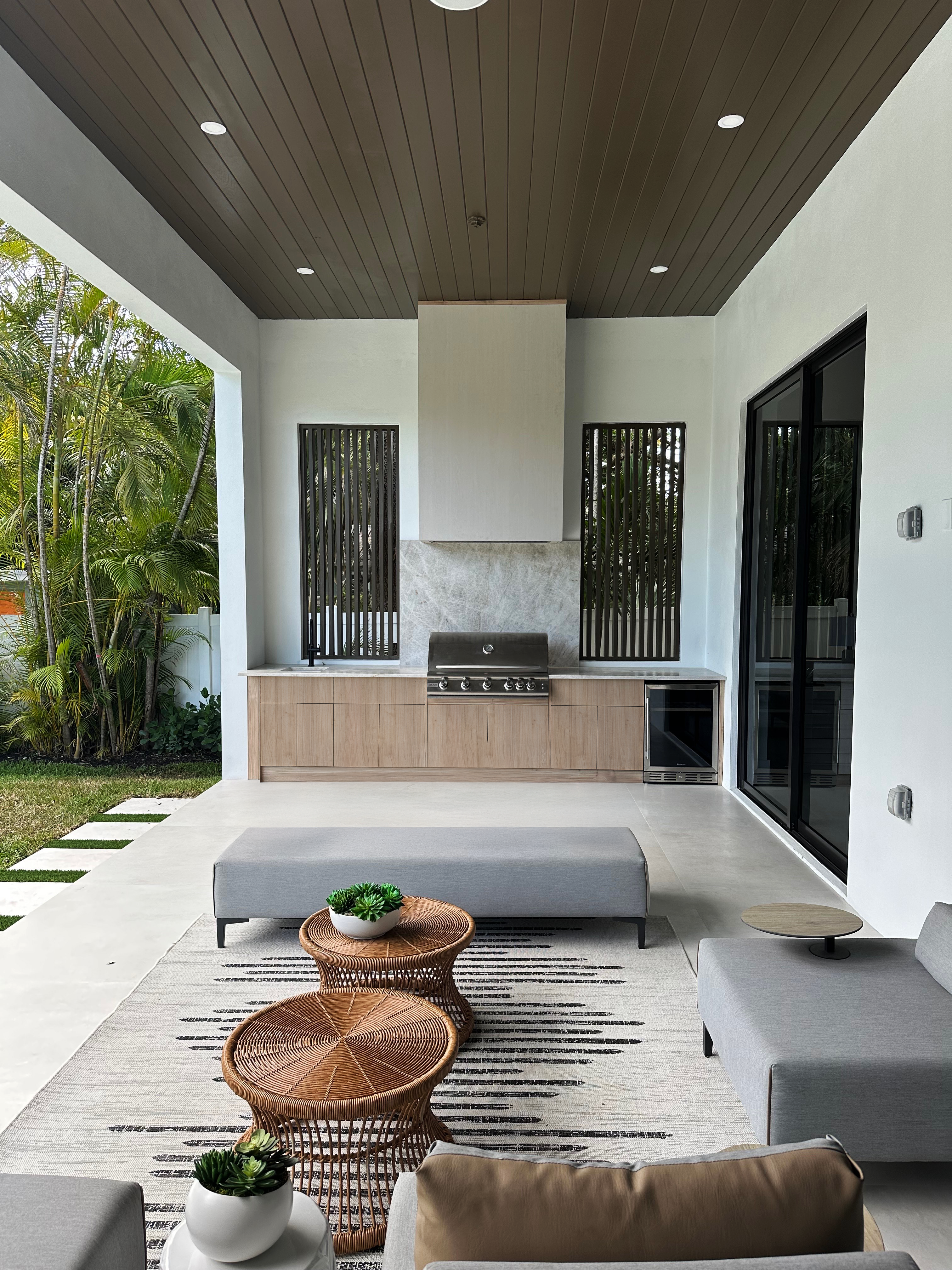Lioher Outdoor Kitchens Lioher Nocce-1.1 Outdoor Kitchens