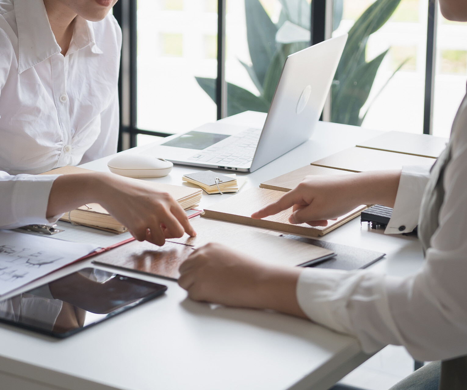 Lioher closets-design-consultation Closets  