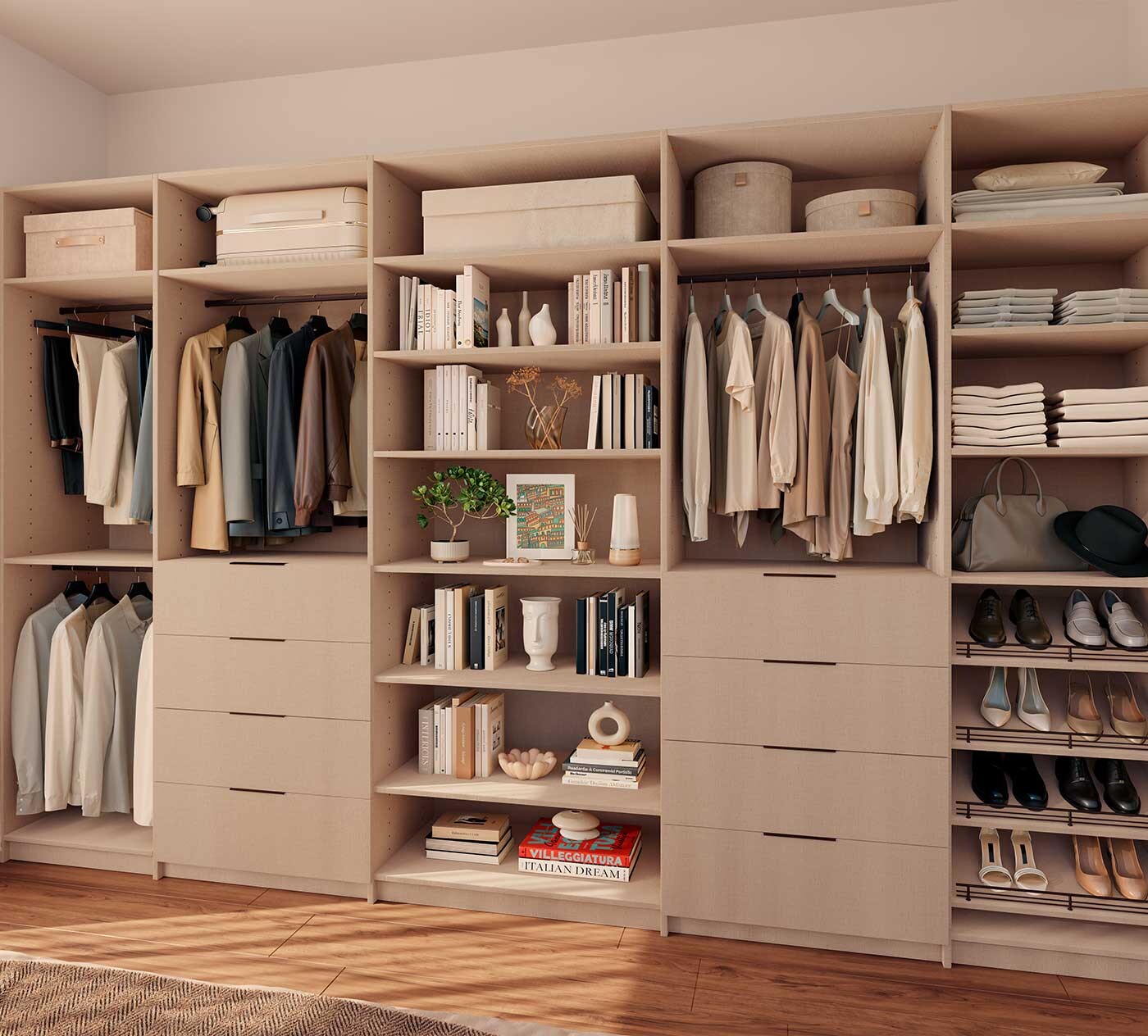 Lioher closet-bg HOME  